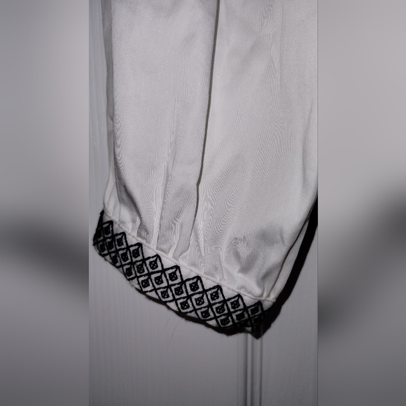 Elizabeth James Women's Pheasant Blouse - Picture 12 of 12